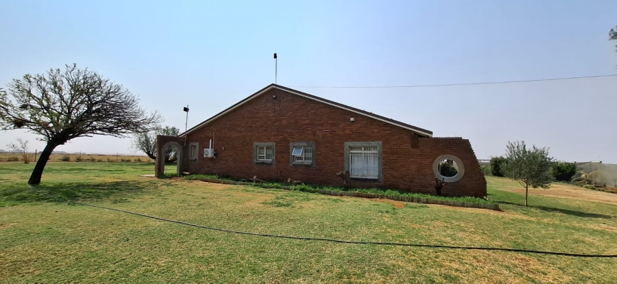  Bedroom Property for Sale in Bainsvlei Free State